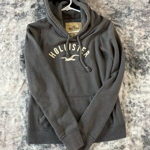Size M Hollister Sweatshirt